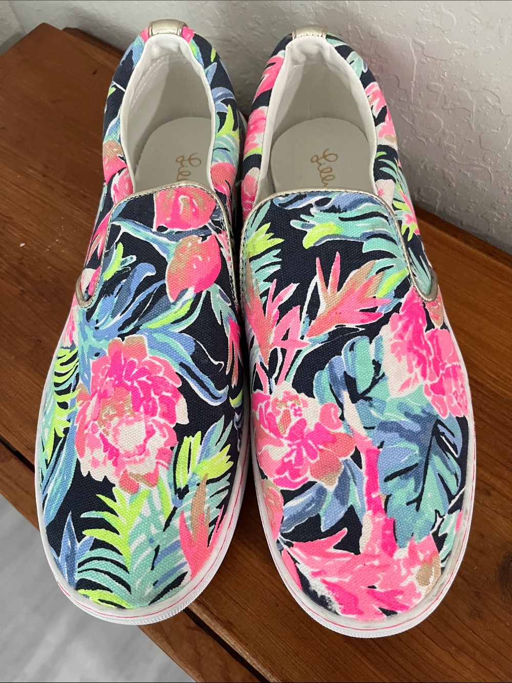 Lilly Pulitzer Brand New !Julie Tropicolada Slip-On Canvas Sneakers - SZ 9